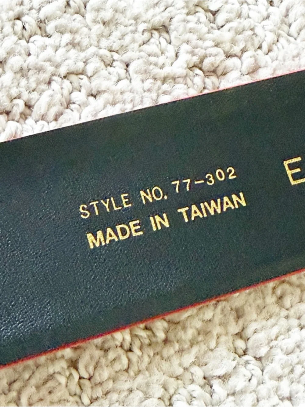 ECHO Burnt Red Suede Leather Belt Sz L Statement Classic Gold Western Career - Picture 5 of 8